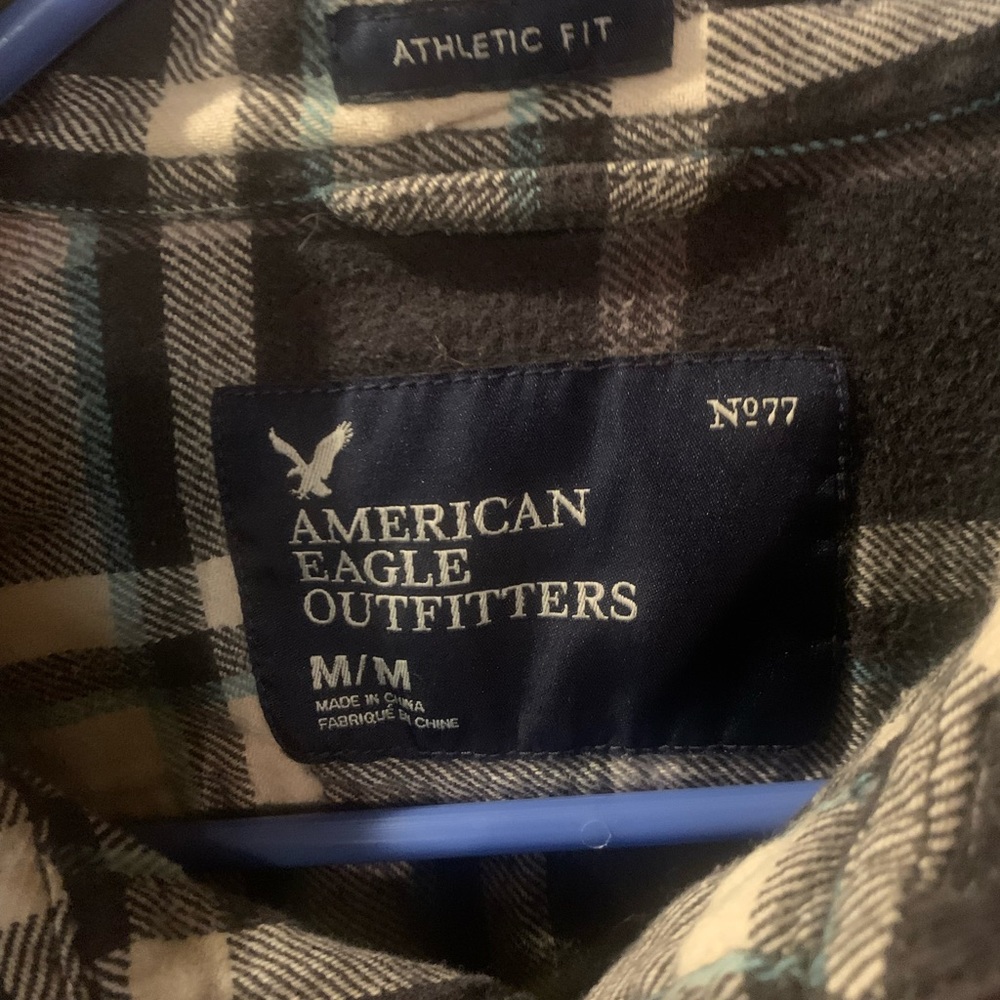 American Eagle men’s flannel